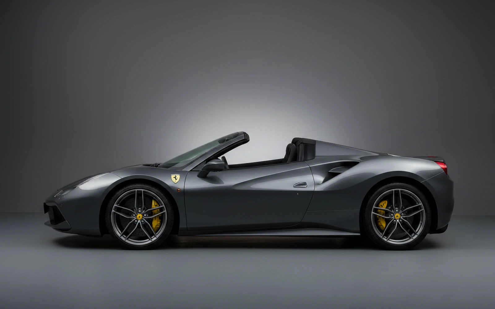 Ferrari 488 Spyder Gris 2018 — exterior rear view