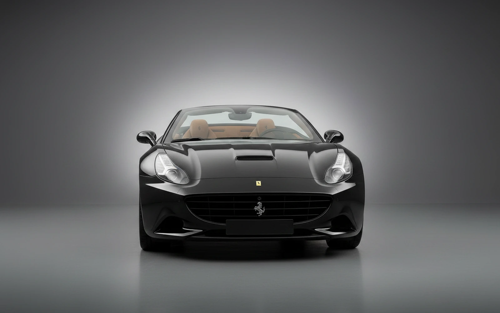 Ferrari California Black 2022 — exterior side view