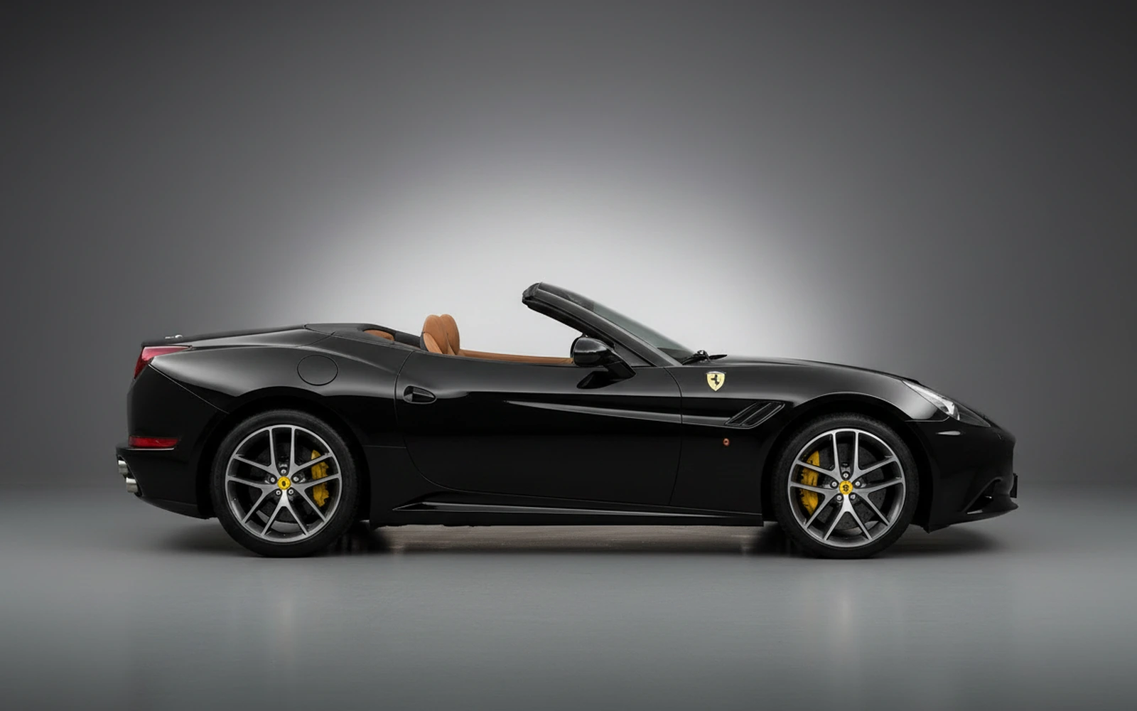 Ferrari California Black 2022 — exterior rear view