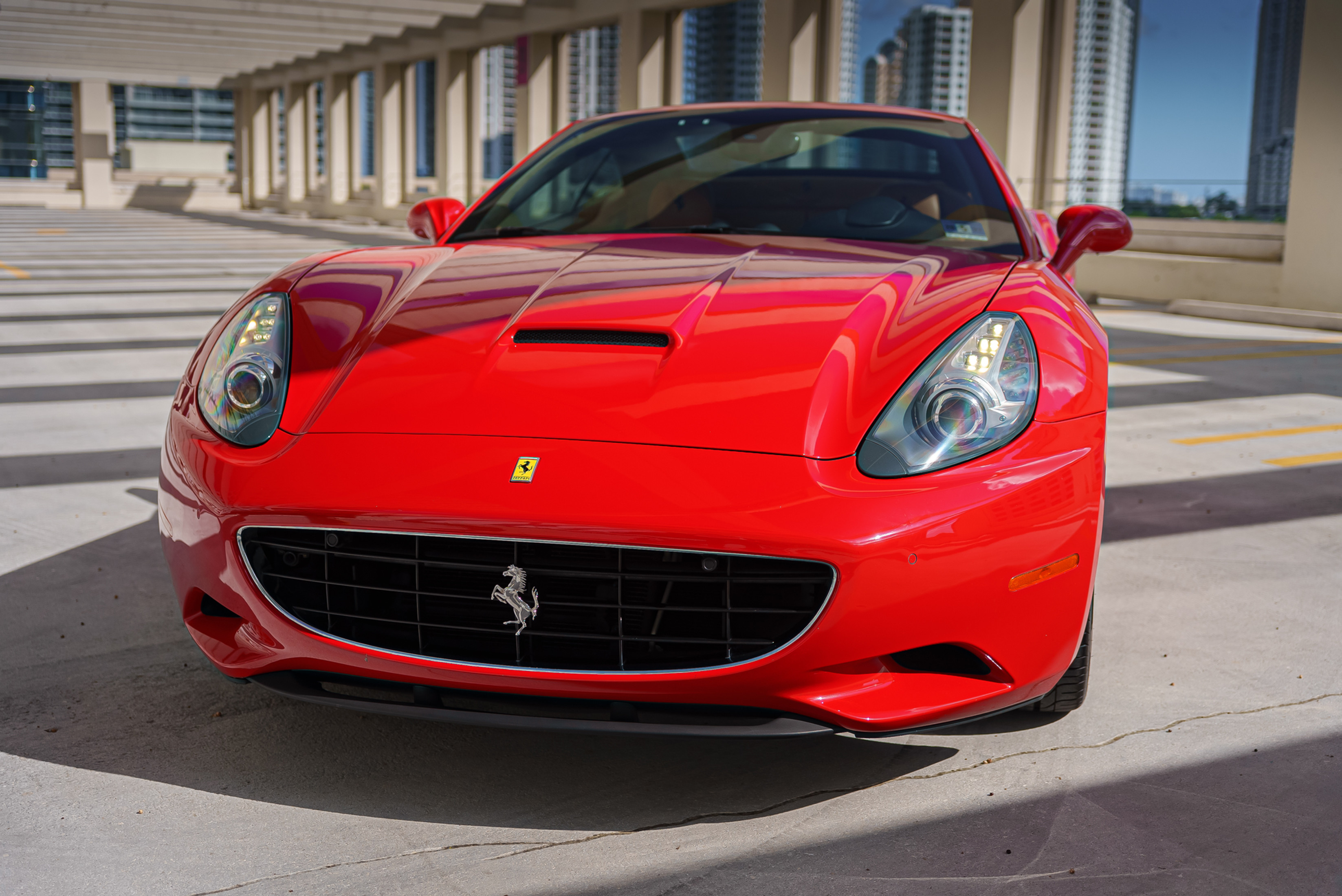 Ferrari California Red — interior dashboard