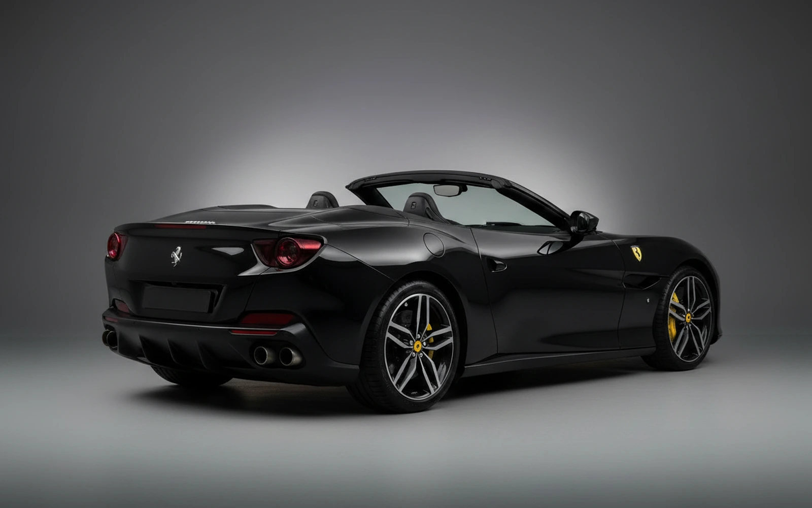 Ferrari Portofino Black 2020 — interior dashboard