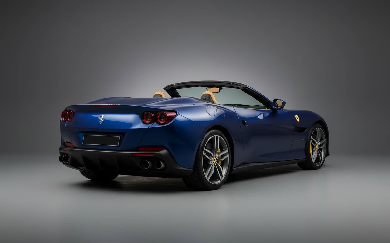 Ferrari Portofino Blue 2020 — interior dashboard