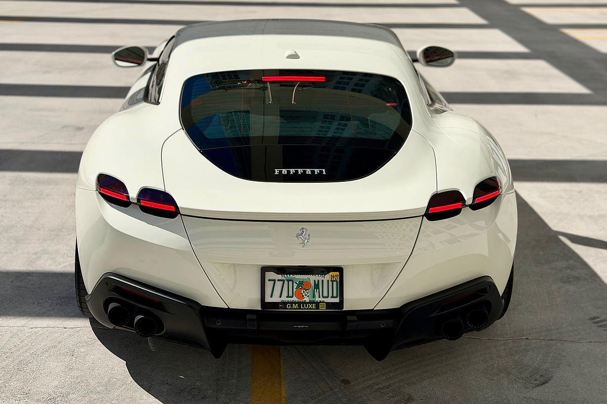 Ferrari Roma White 2021 — photo 7