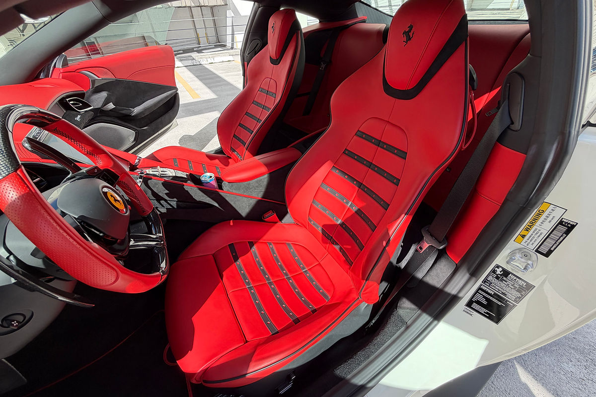 Ferrari Roma White 2021 — photo 9