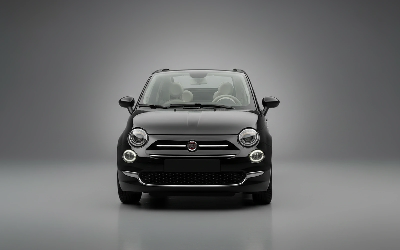 Fiat 500 Cabrio Negro 2023 — exterior side view