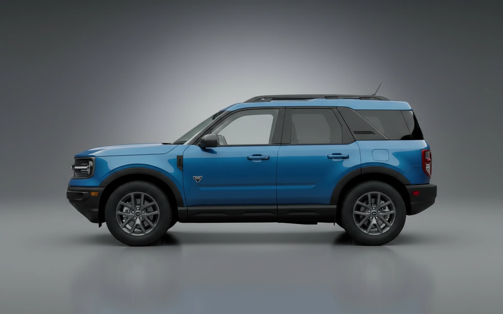 Ford Bronco Sport Blue 2022 — exterior rear view
