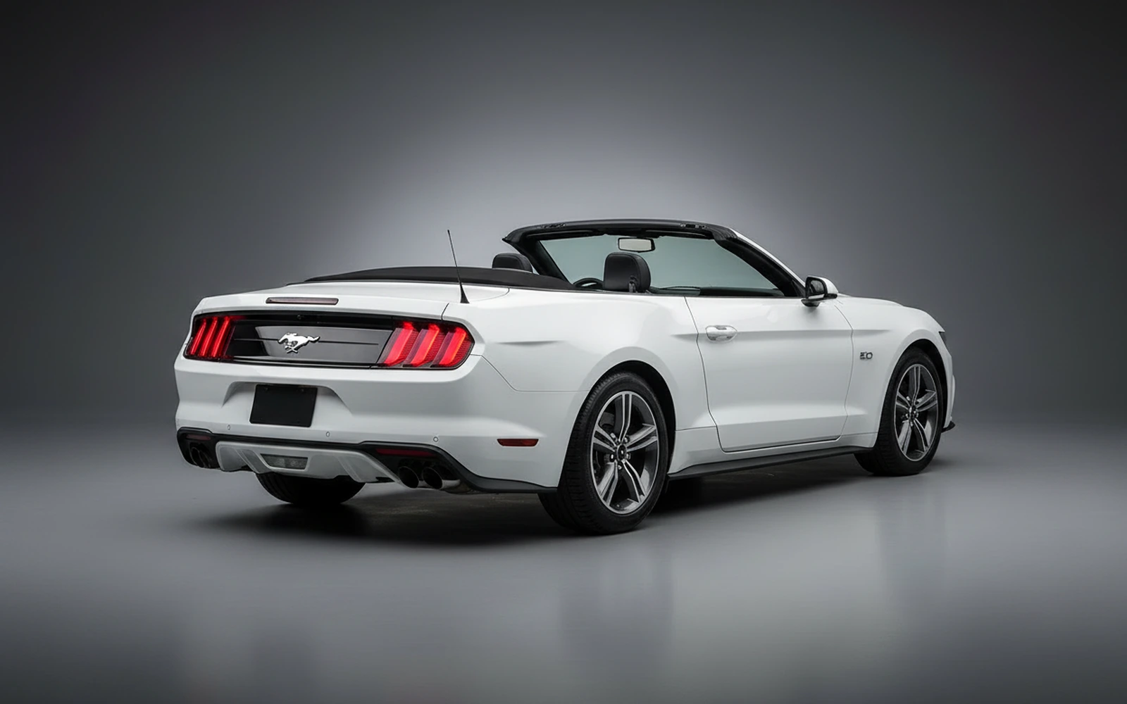 Ford Mustang Convertible White 2022 — interior dashboard