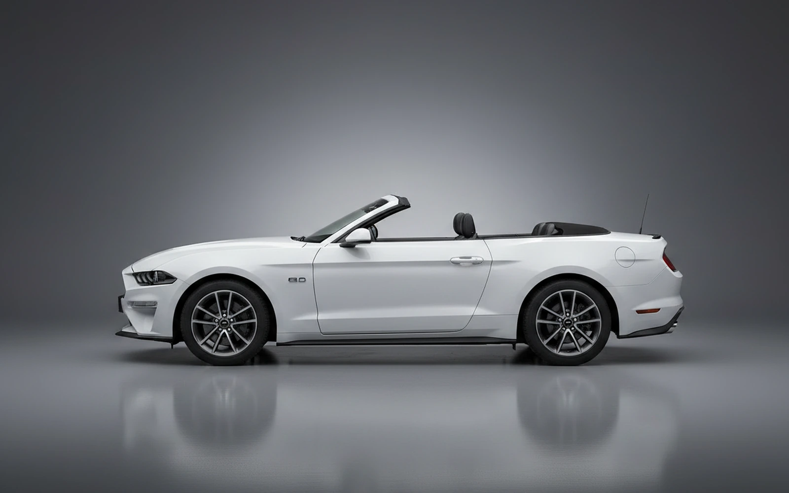 Ford Mustang Convertible Blue White 2024 — exterior rear view