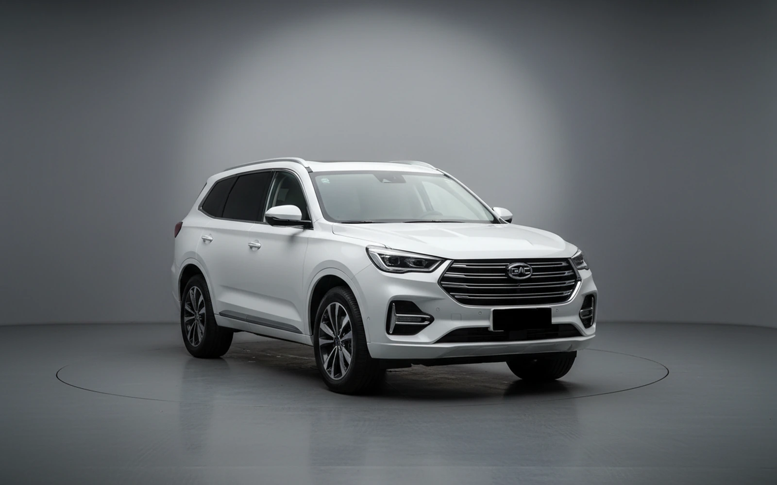 GAC GS8 White 2024 for rent in Miami — exterior front view