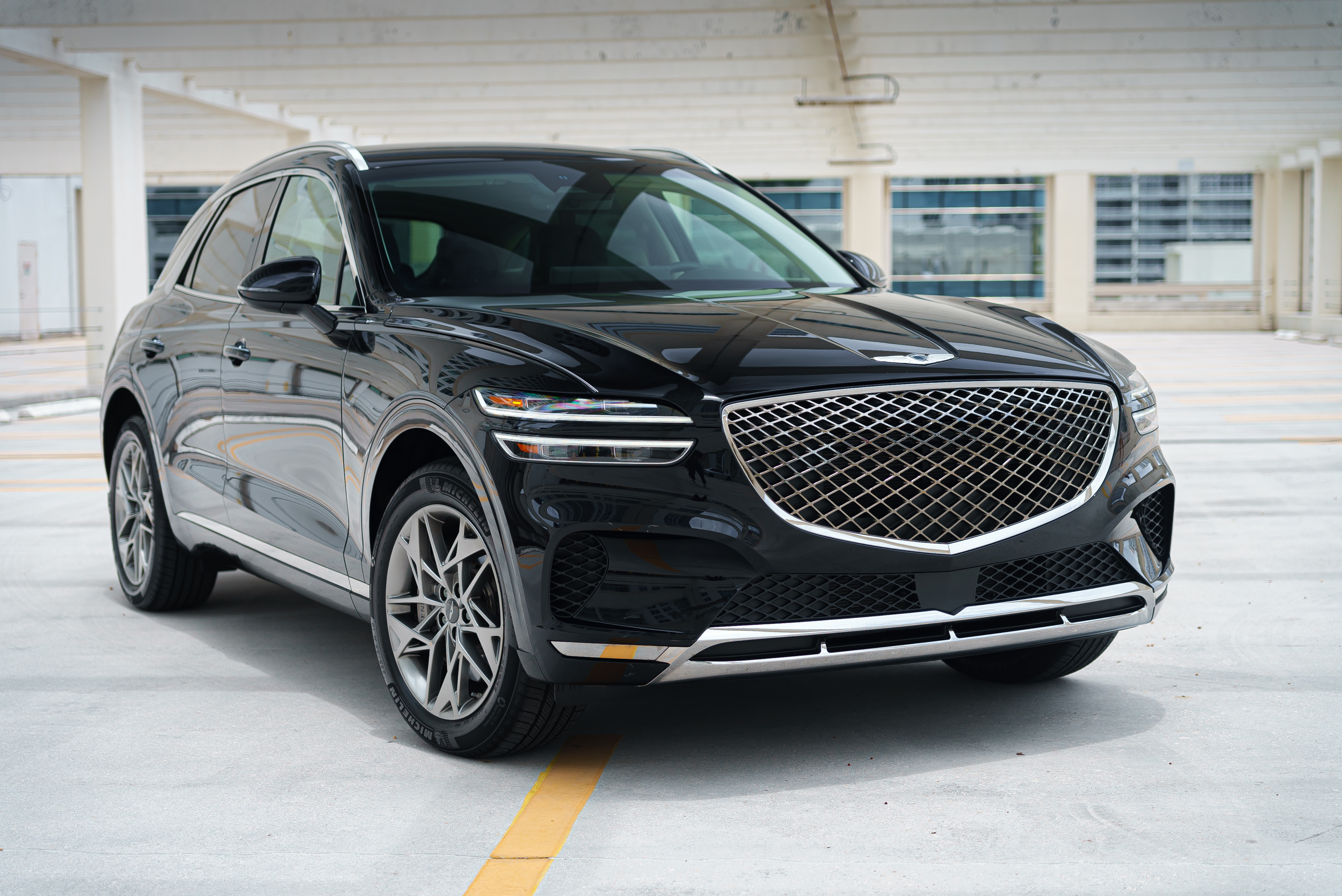 Genesis GV70 Black — exterior rear view