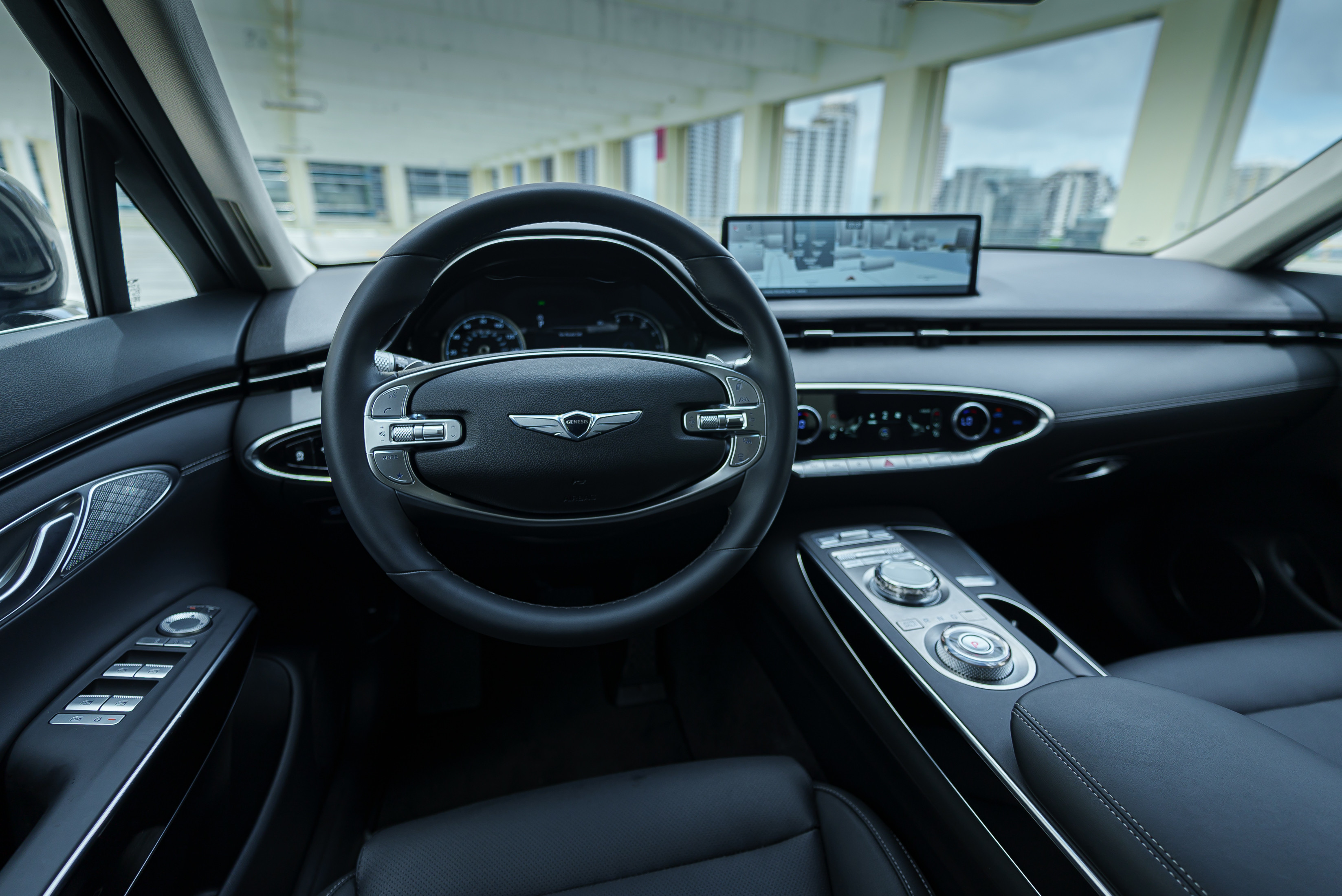 Genesis GV70 Black — interior seats