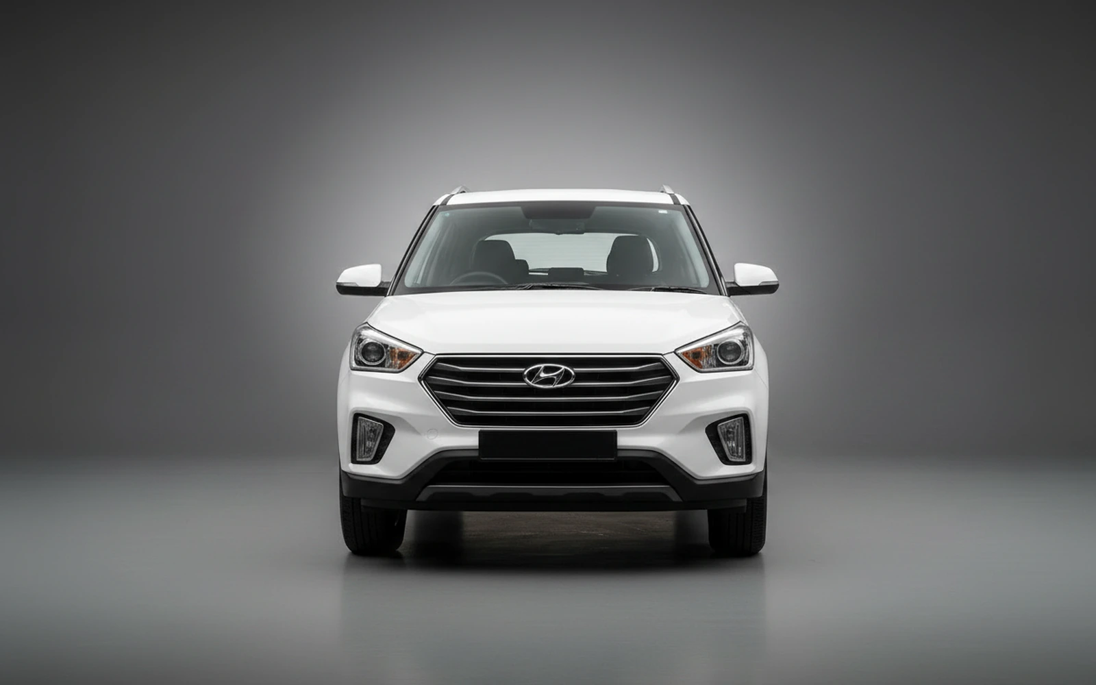 Hyundai Creta White 2025 — exterior side view