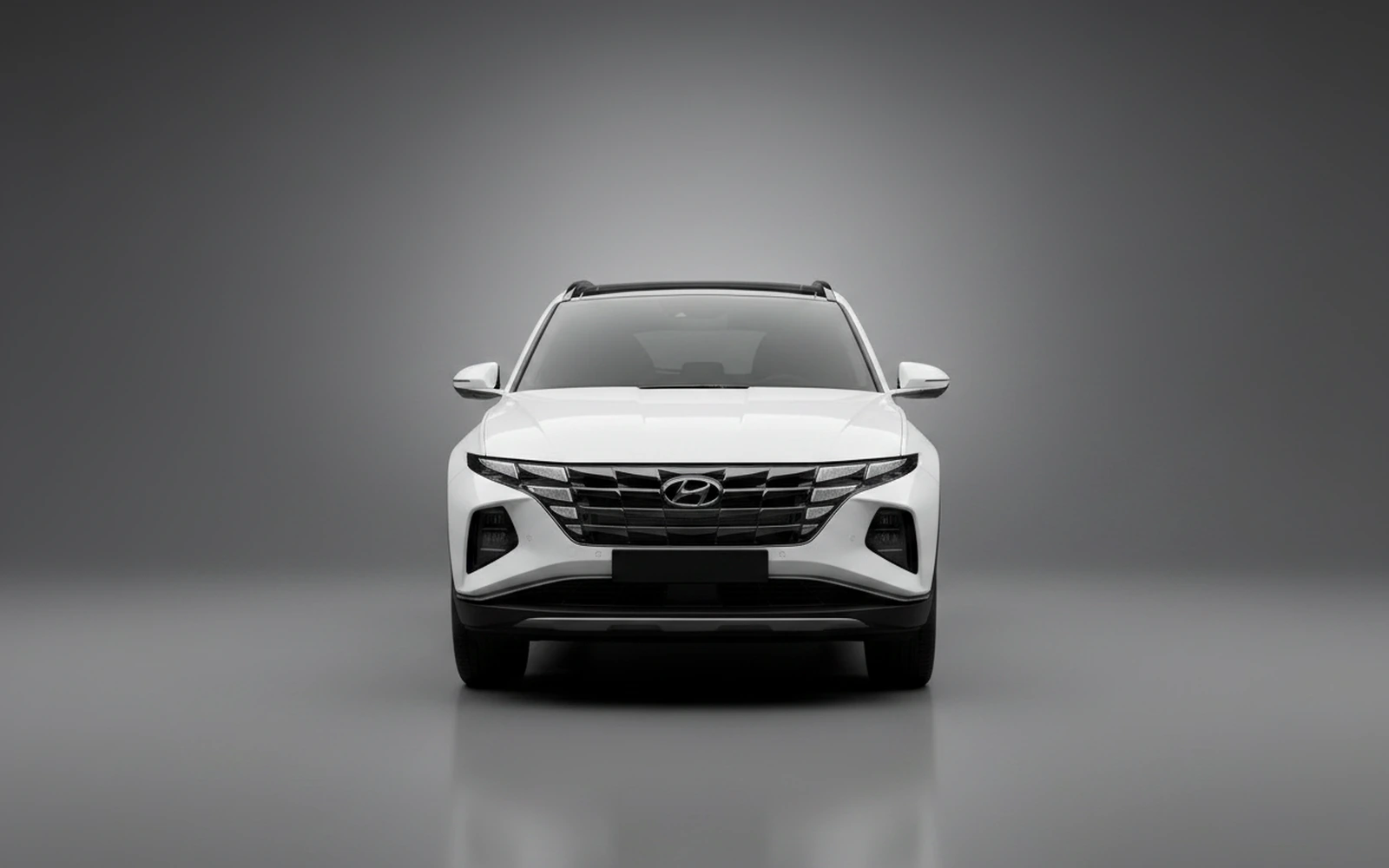Hyundai Tucson White 2025 — exterior side view