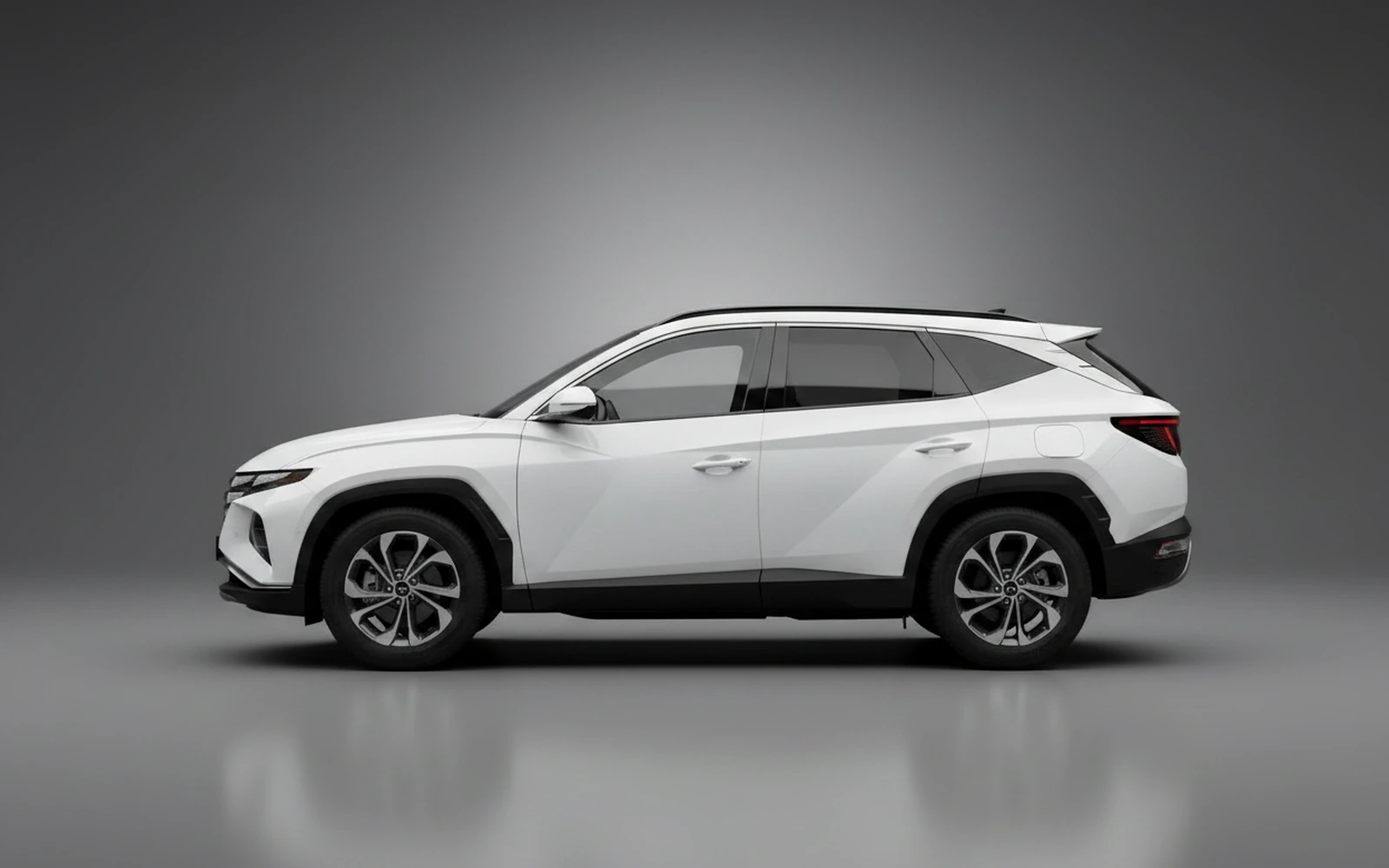 Hyundai Tucson White 2025 — exterior rear view