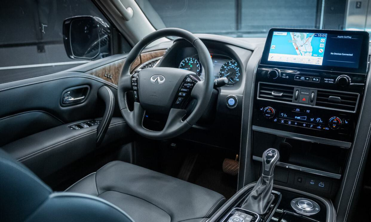 Infiniti QX80 Black 2024 — exterior rear view