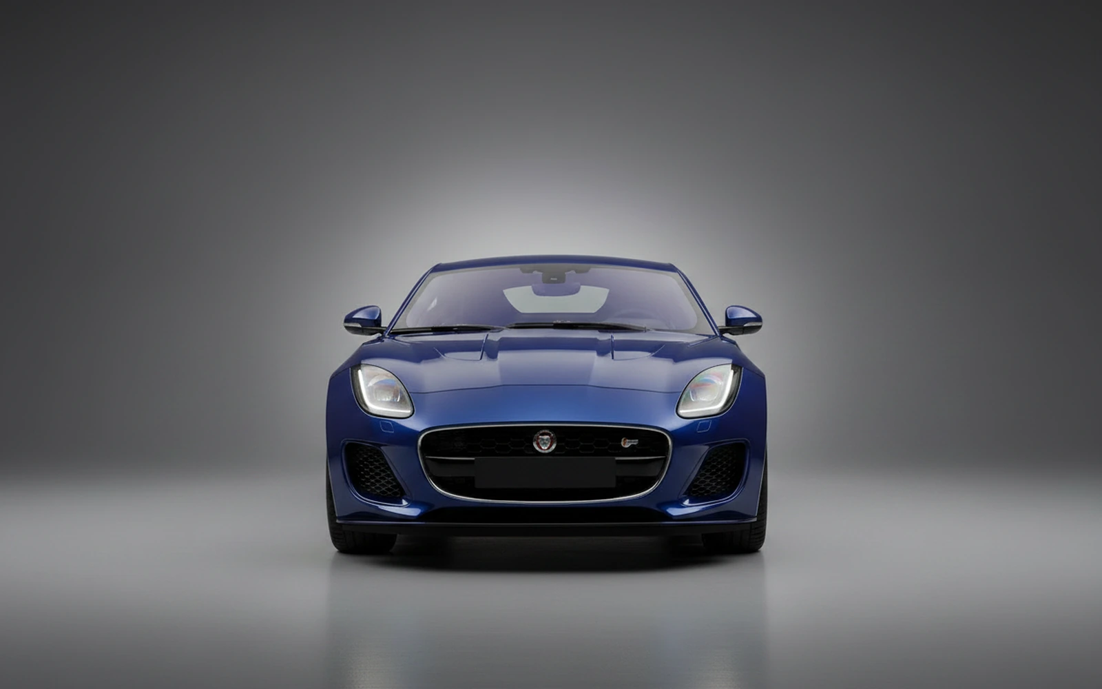 Jaguar F Type Azul 2022 — exterior side view