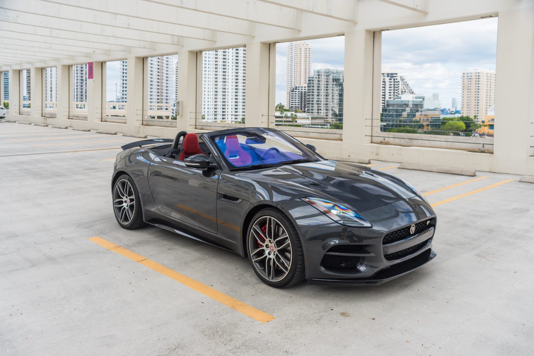 Jaguar F Type Red — photo 6