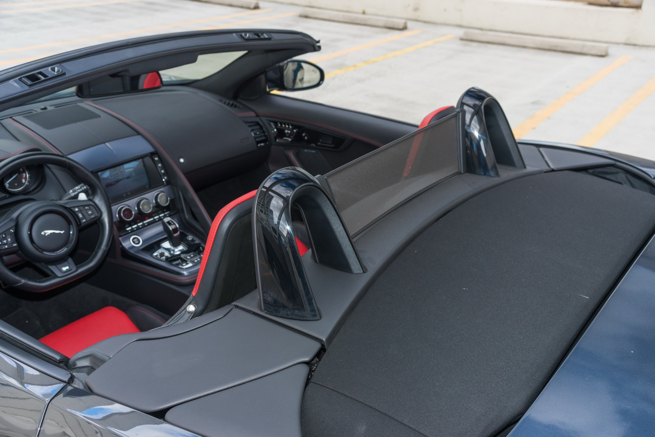 Jaguar F Type Red — photo 9