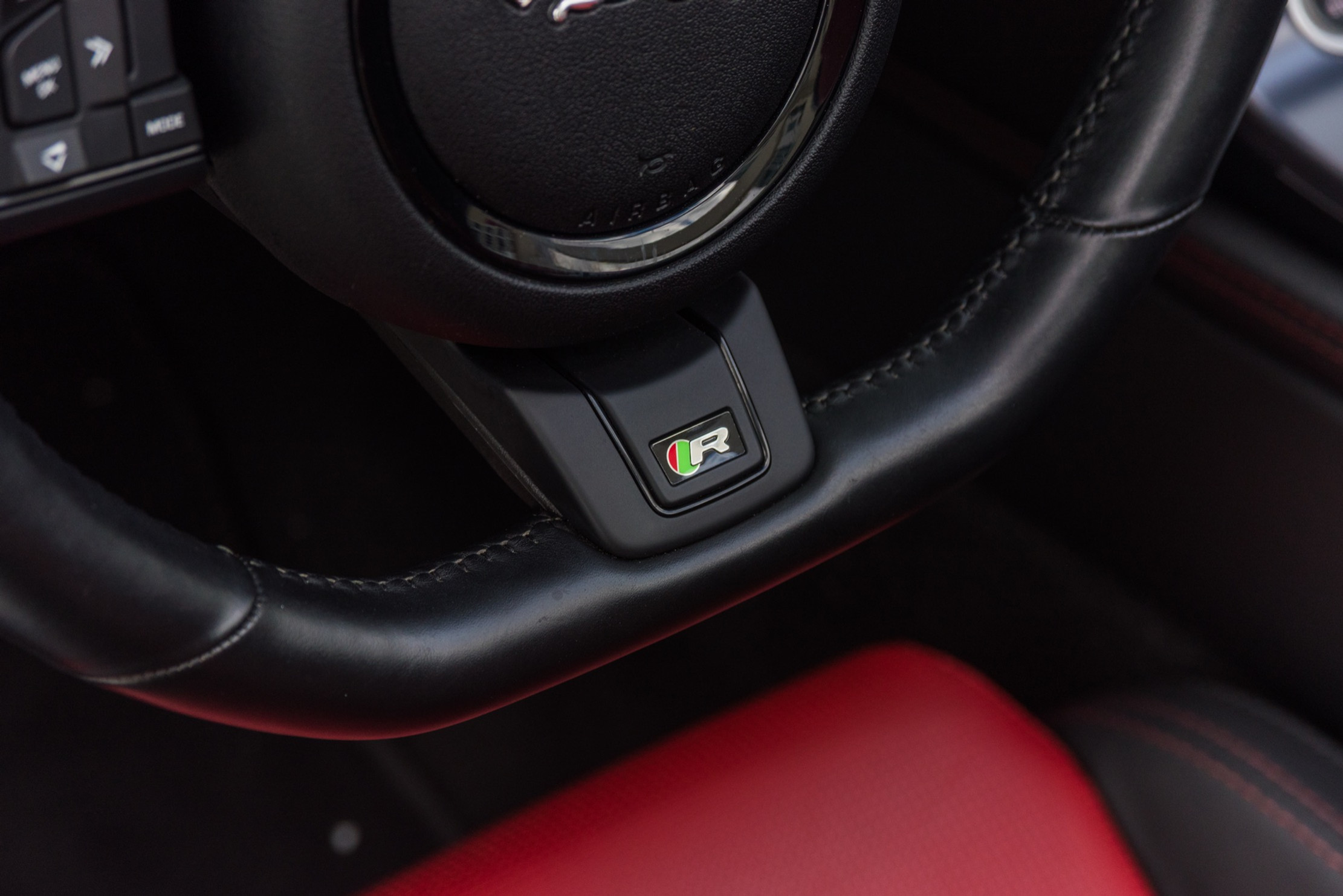 Jaguar F Type Red — photo 11