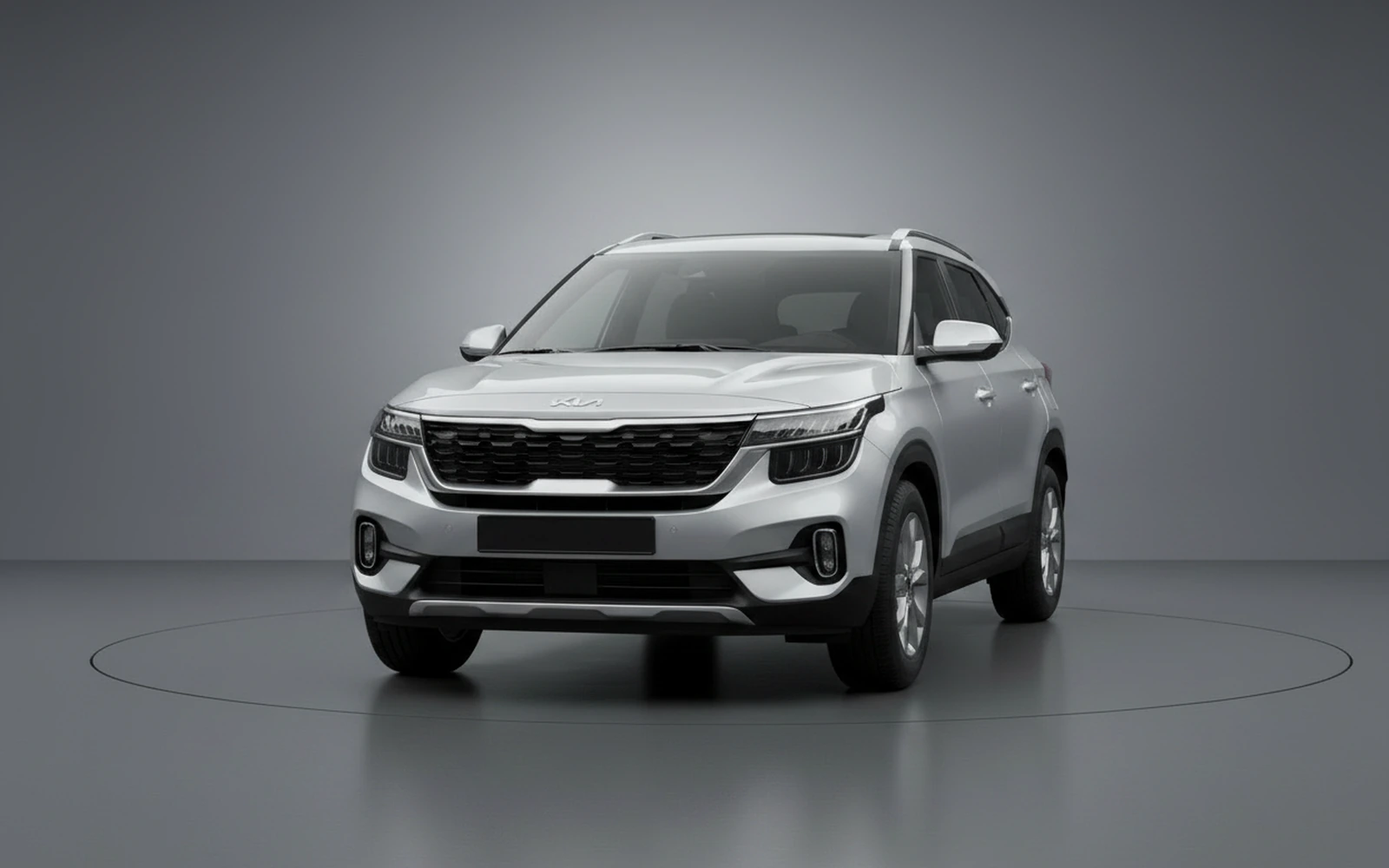 Kia Seltos Silver 2026 — exterior side view