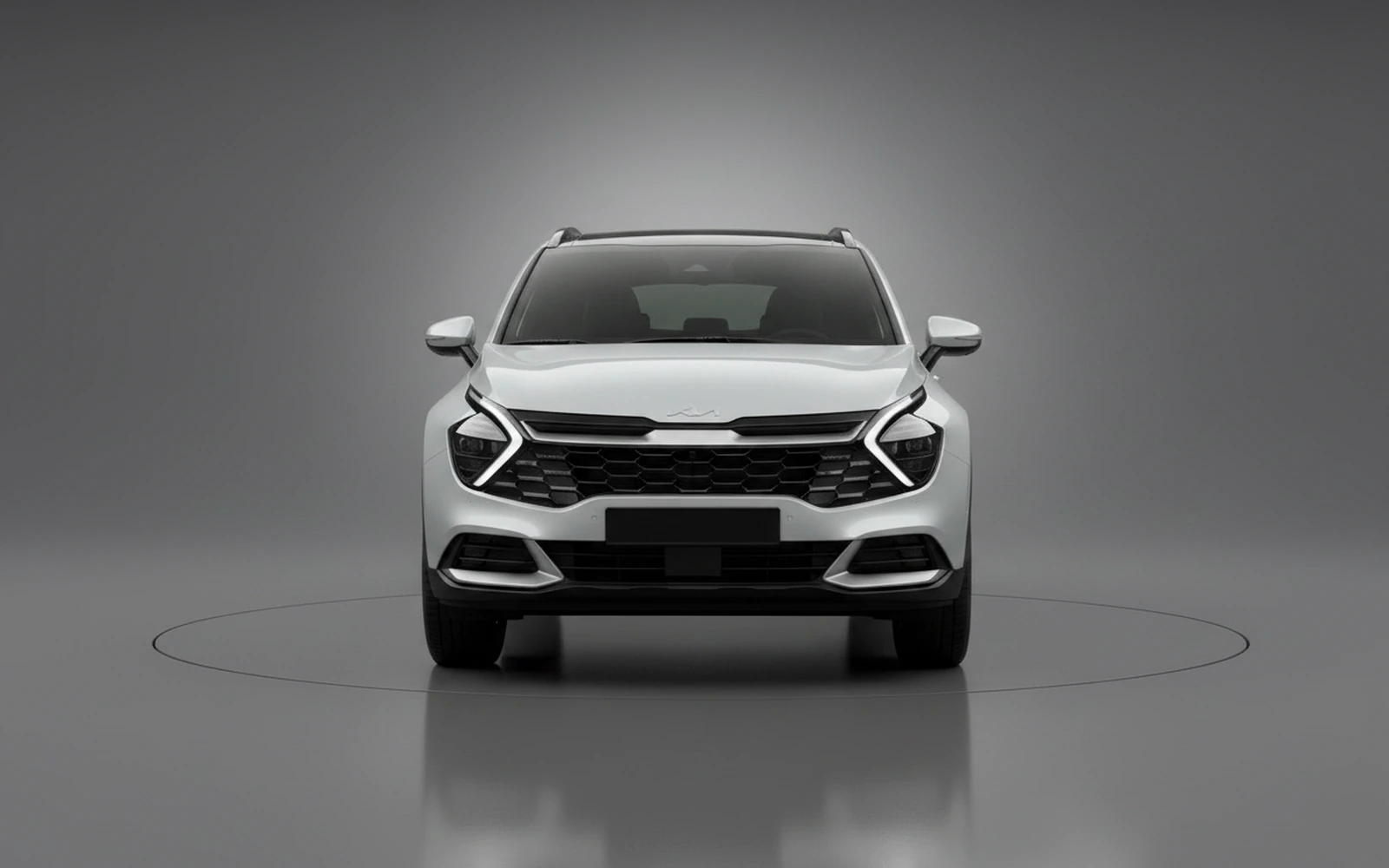 Kia Sportage Silver 2024 — exterior side view
