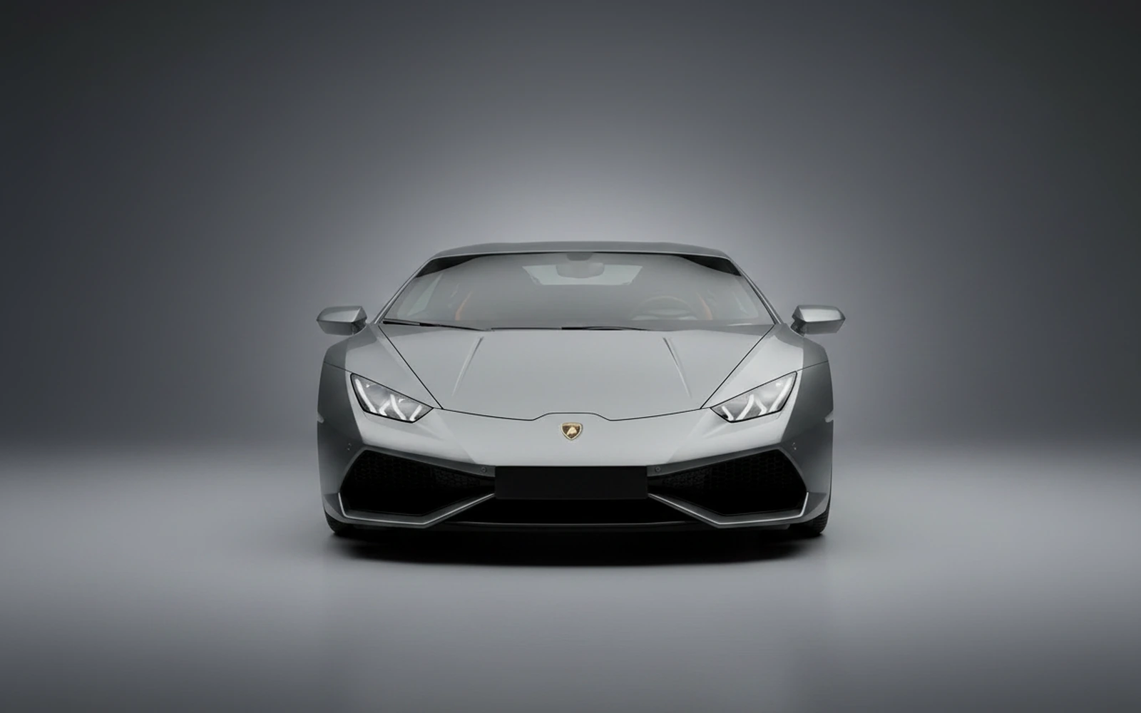 Lamborghini Huracan EVO Grey 2021 — exterior side view