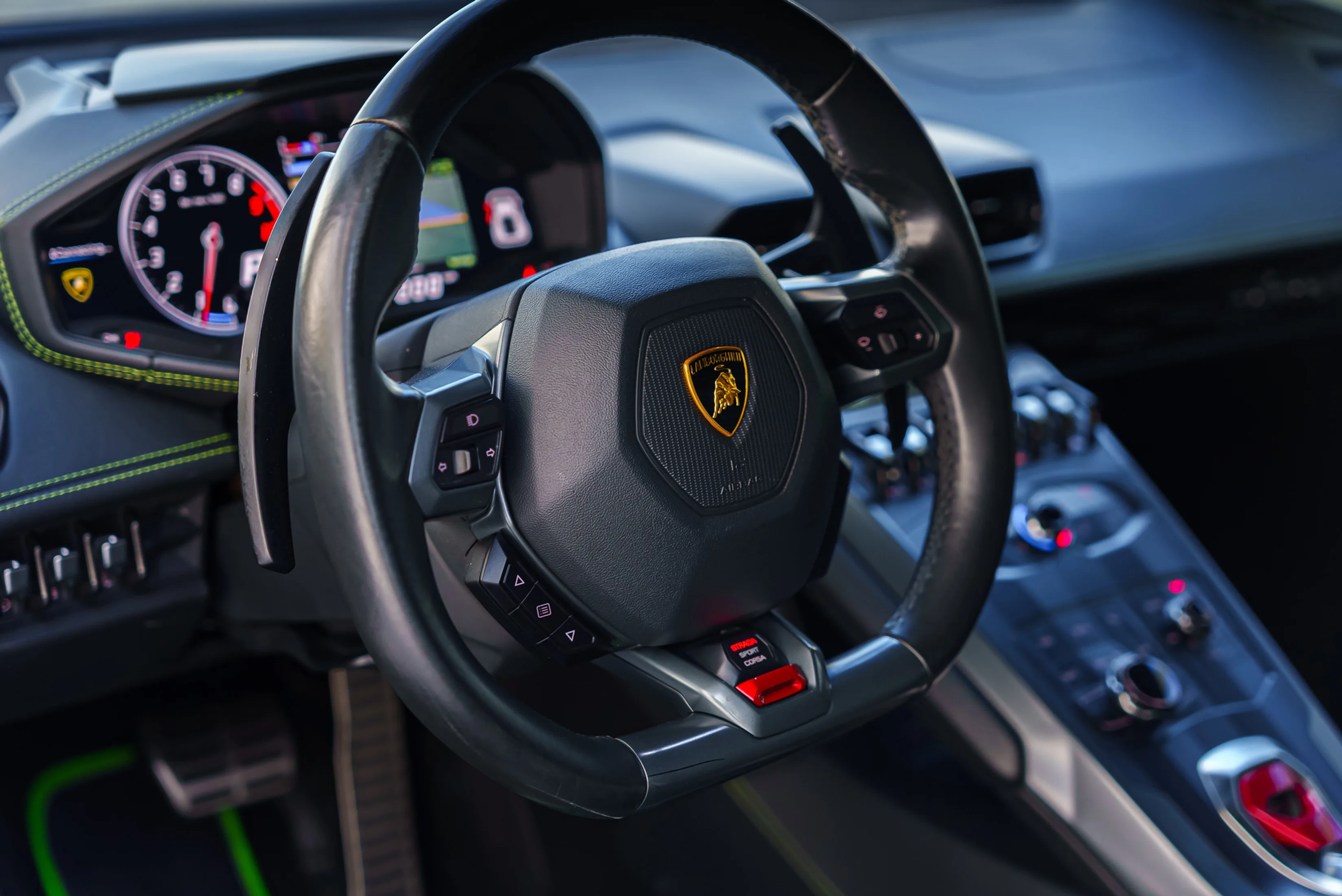 Lamborghini Huracan White — photo 8