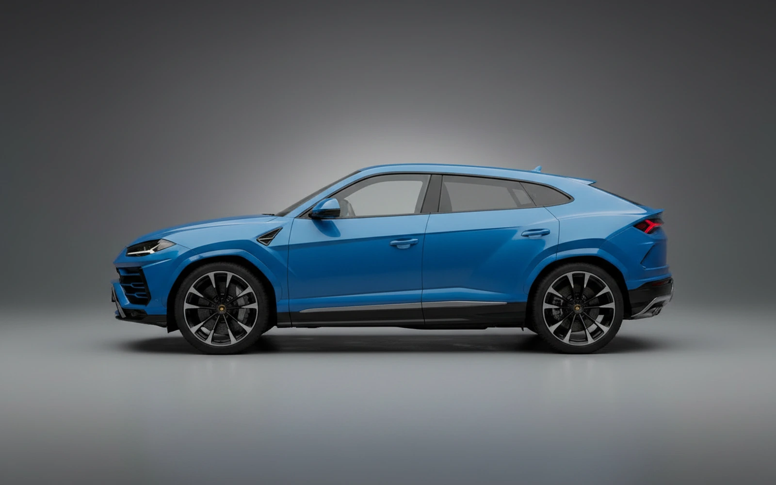 Lamborghini Urus Sky Blue 2021 — exterior rear view