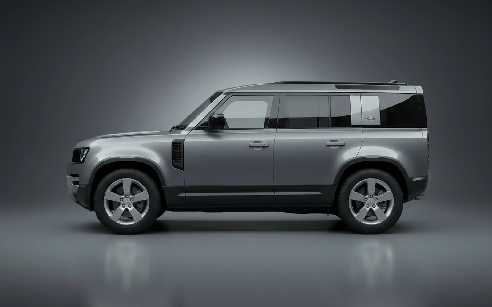 Land Rover Defender 130 Grey 2024 — exterior rear view