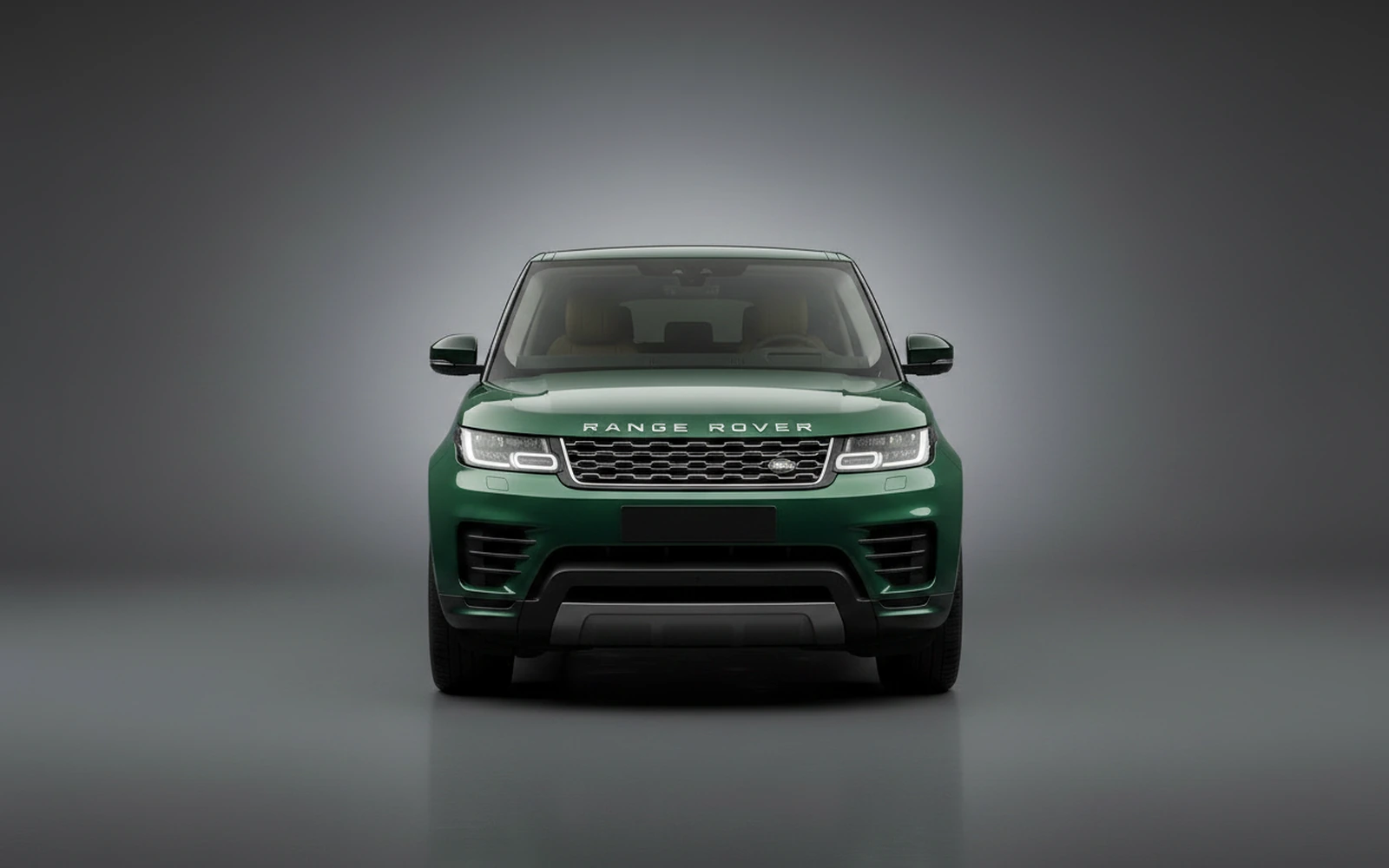 Land Rover Hse Green 2023 — exterior side view