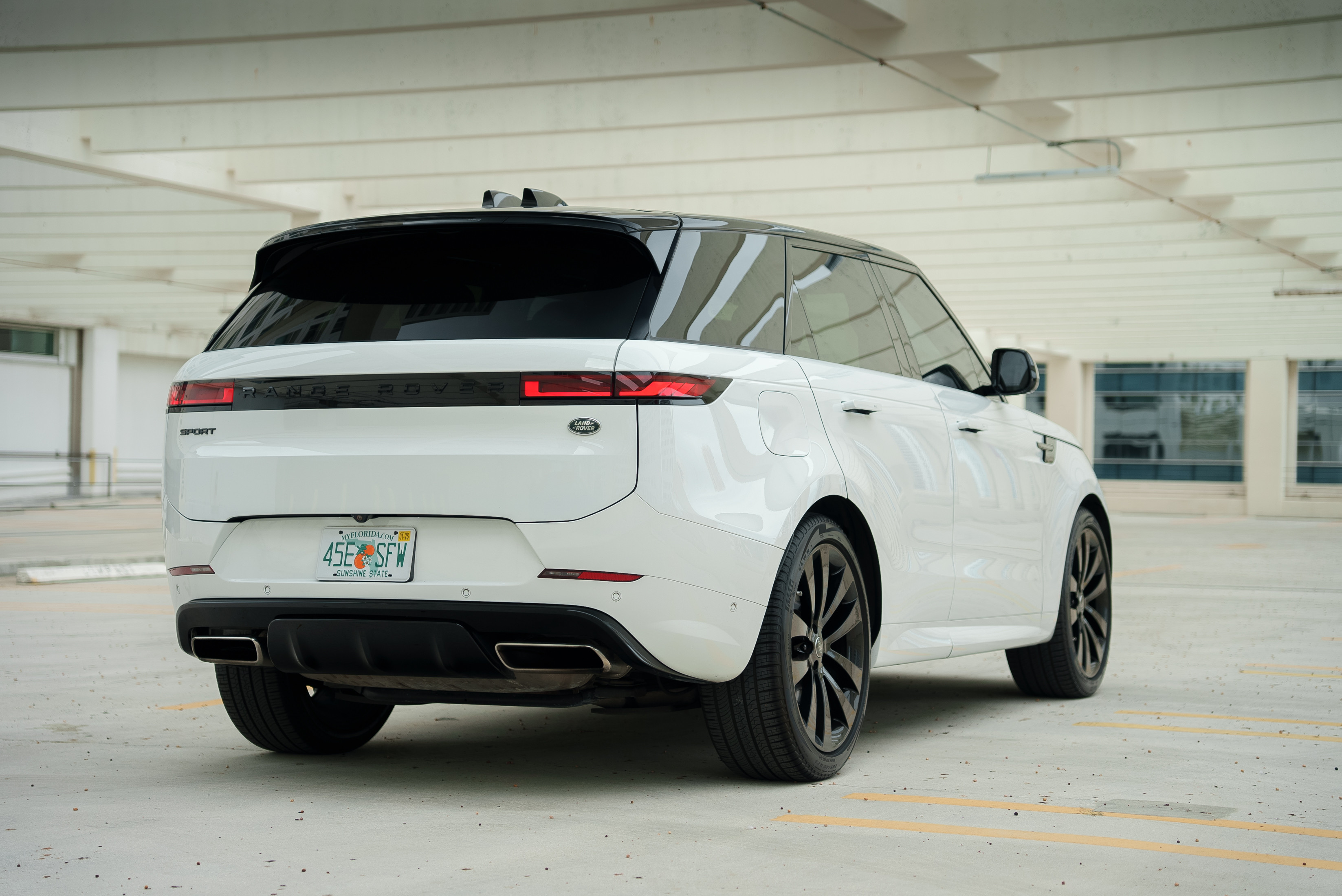 Land Rover Range Rover Sport White — photo 6