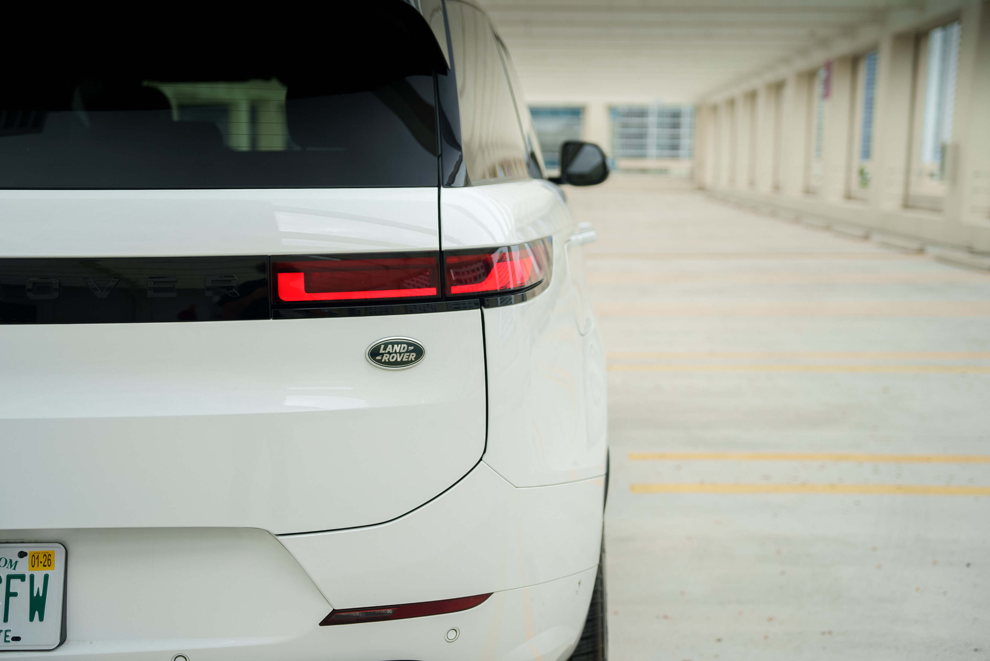 Land Rover Range Rover Sport White — photo 9