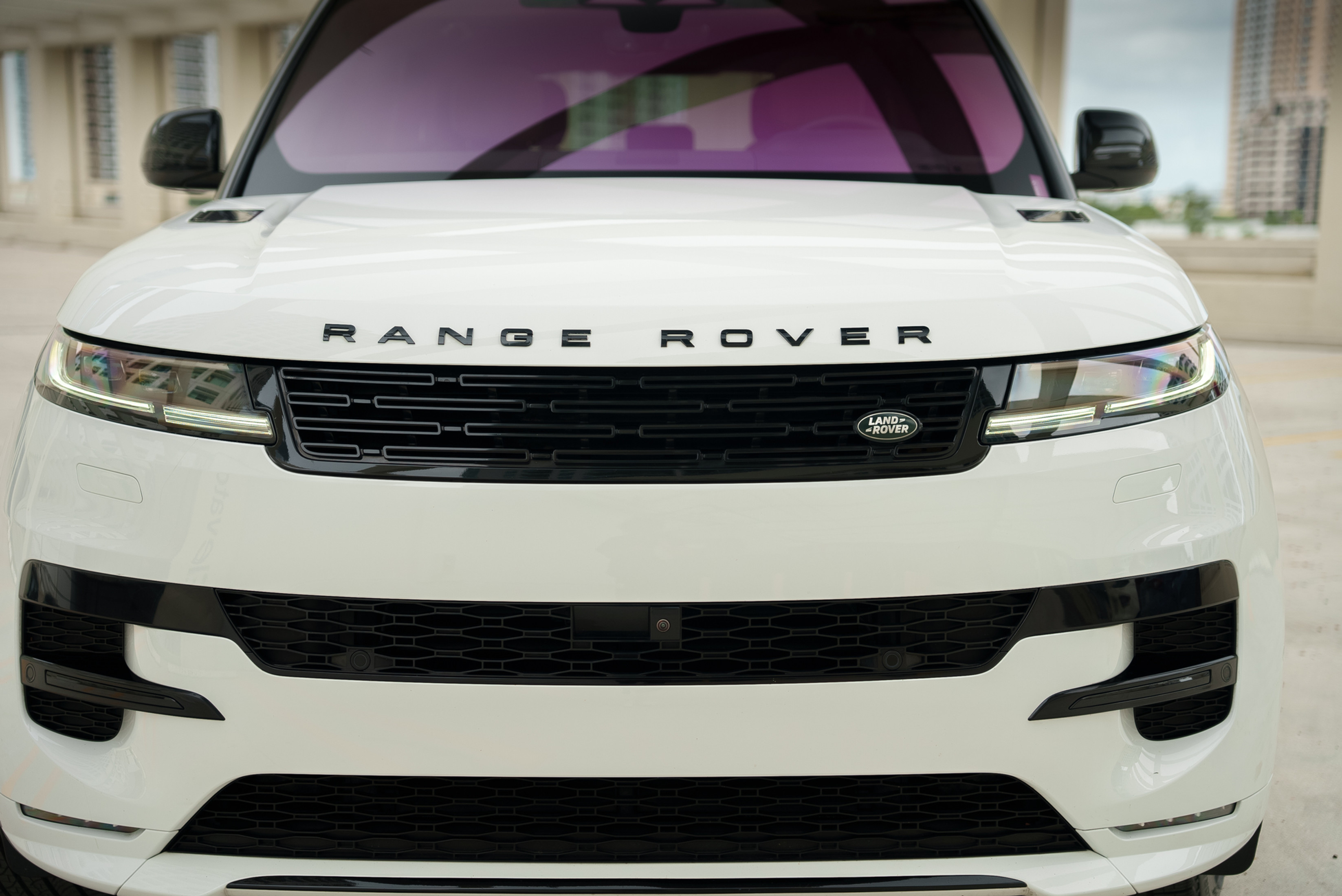 Land Rover Range Rover Sport White — interior seats