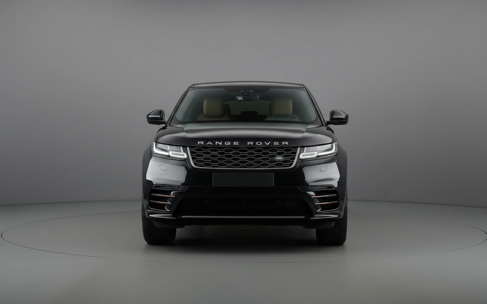 Land Rover Range Rover Velar Black 2022 — exterior side view