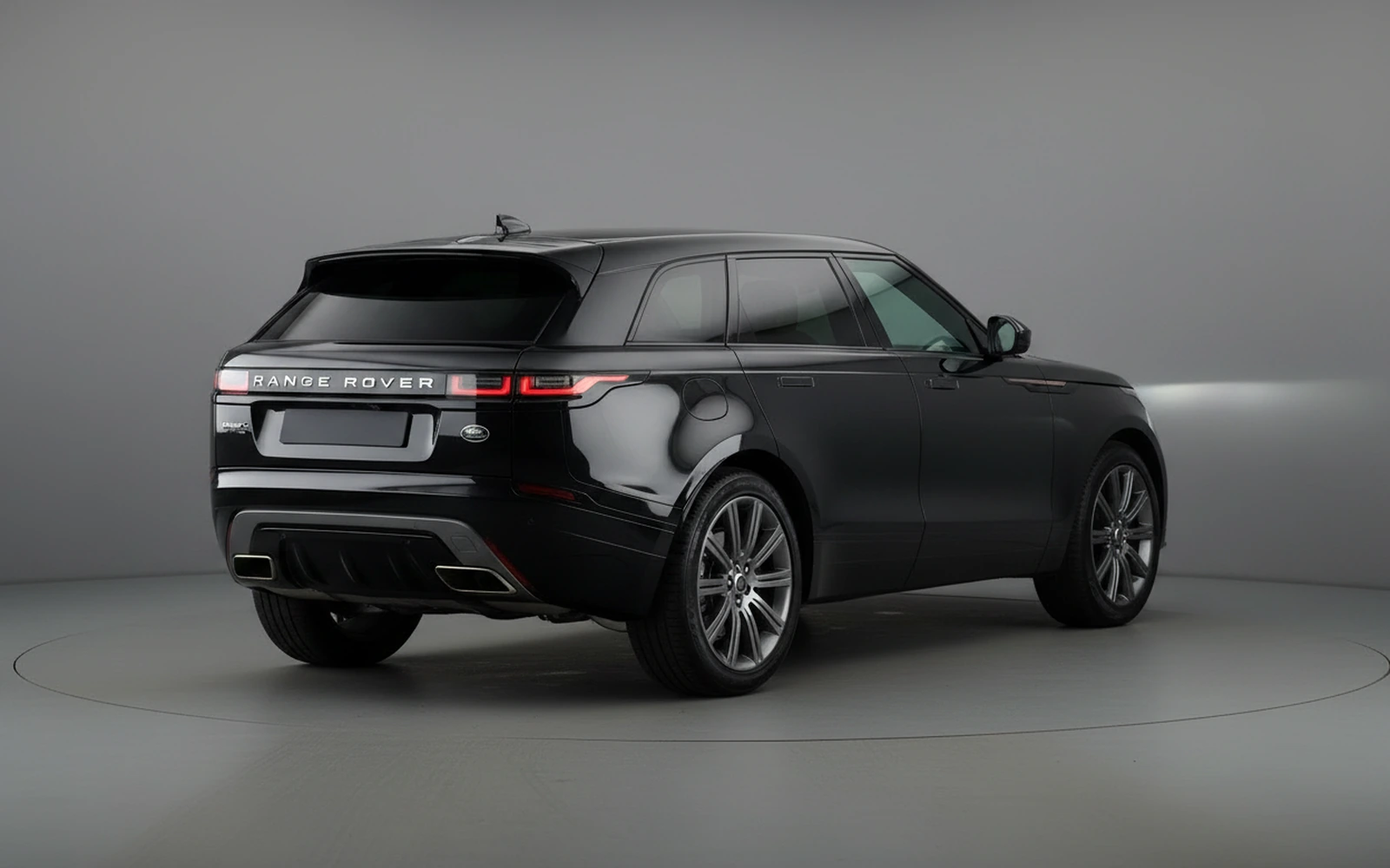 Land Rover Range Rover Velar Black 2022 — interior dashboard