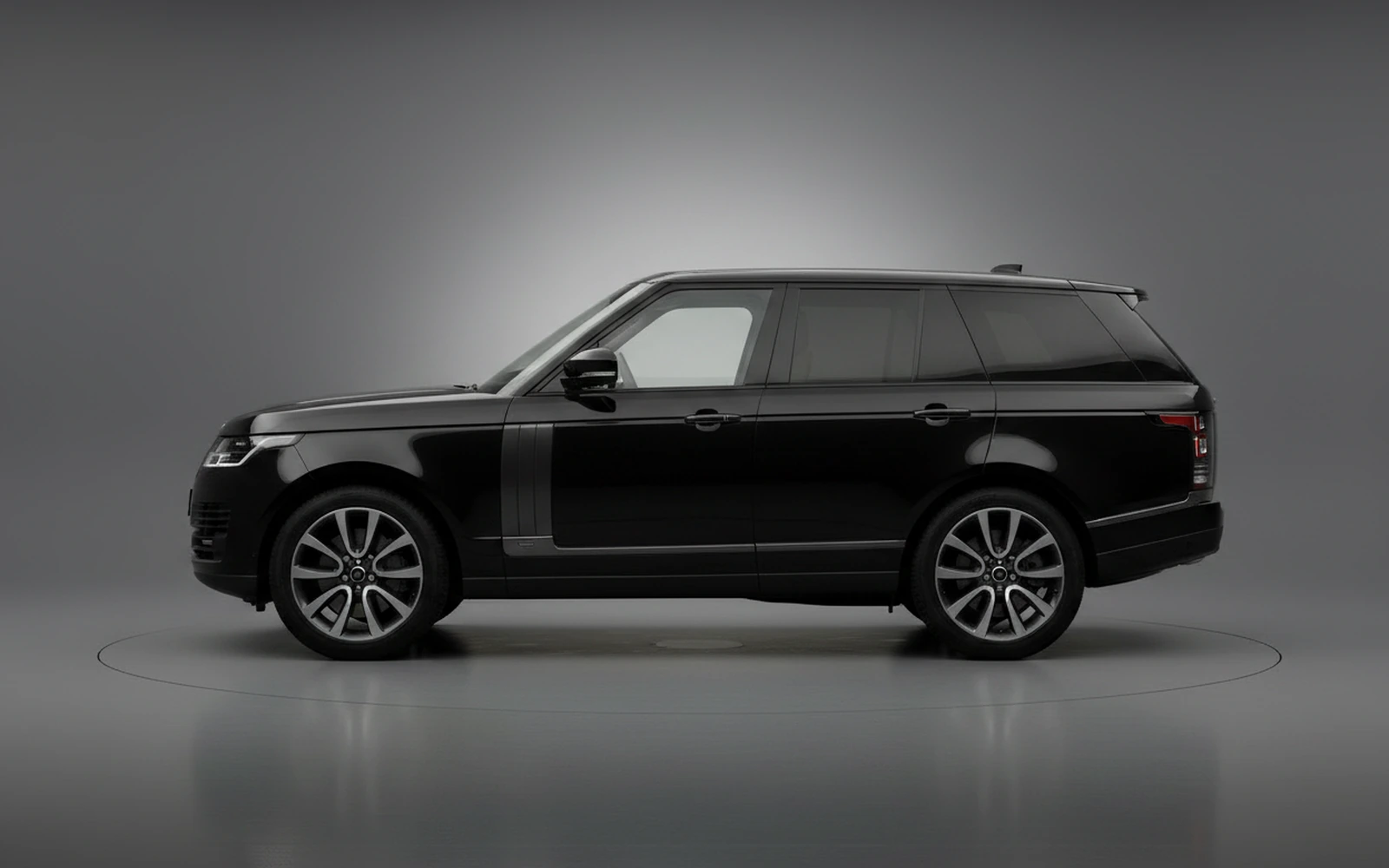 Land Rover Range Rover Black 2023 — exterior rear view