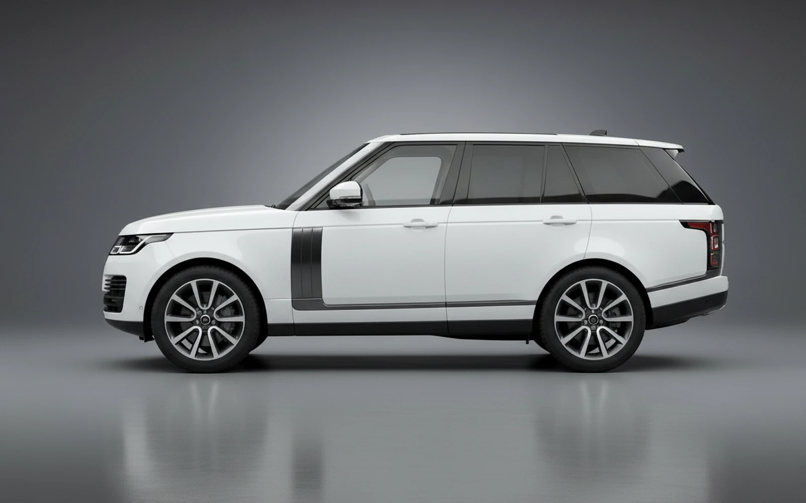 Land Rover Range Rover White 2022 — exterior rear view