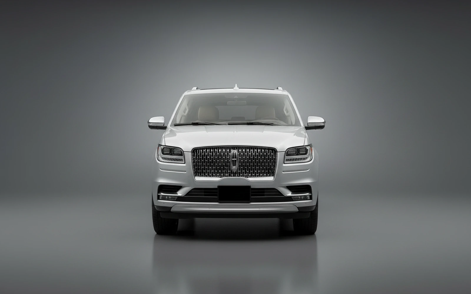 Lincoln Navigator Plata 2022 — exterior side view