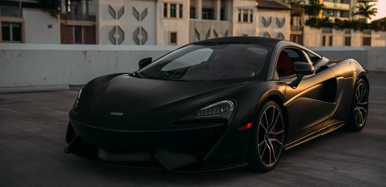 McLaren 570S Silver 2016 — photo 6