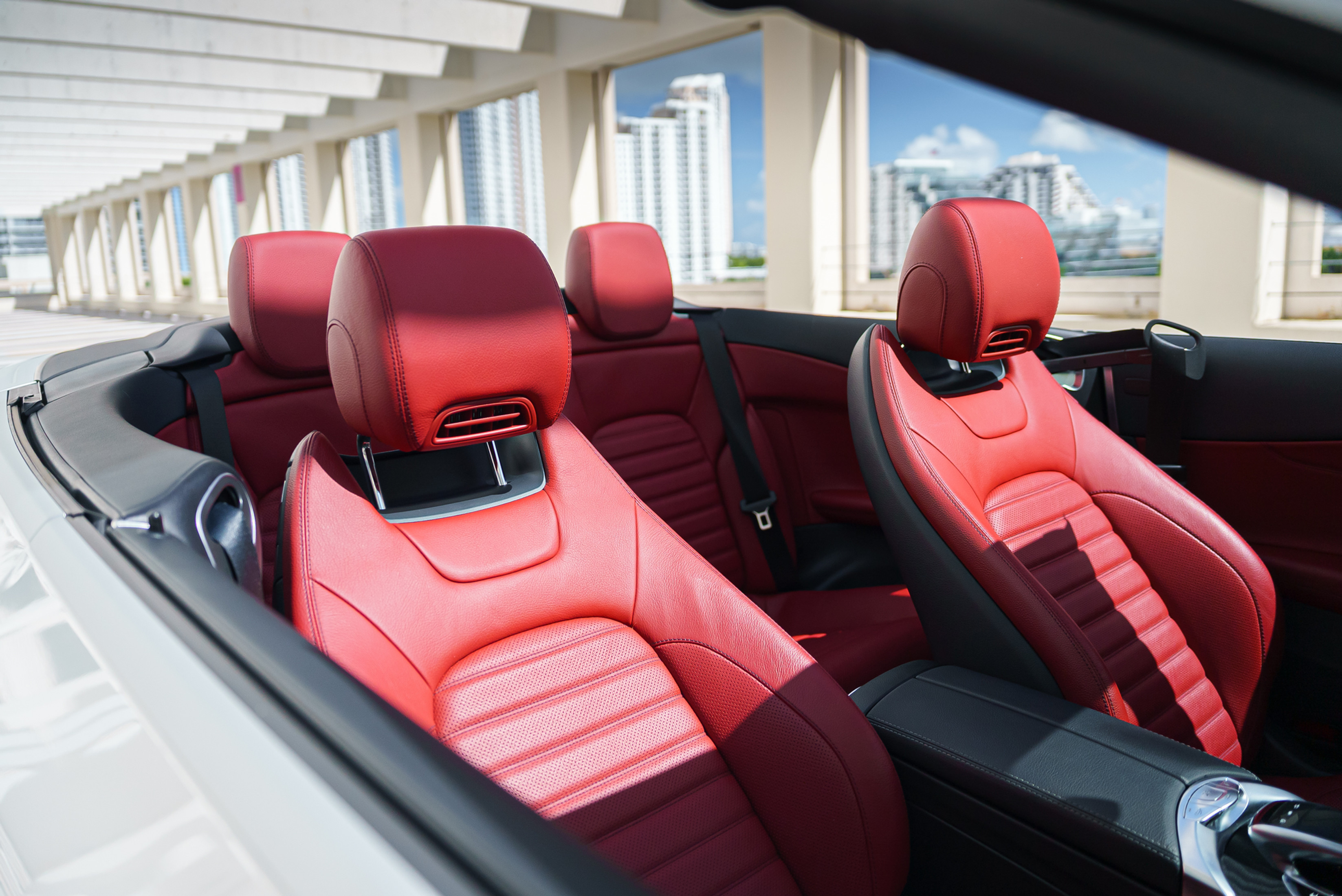 Mercedes-Benz C300 Convertible White — photo 8