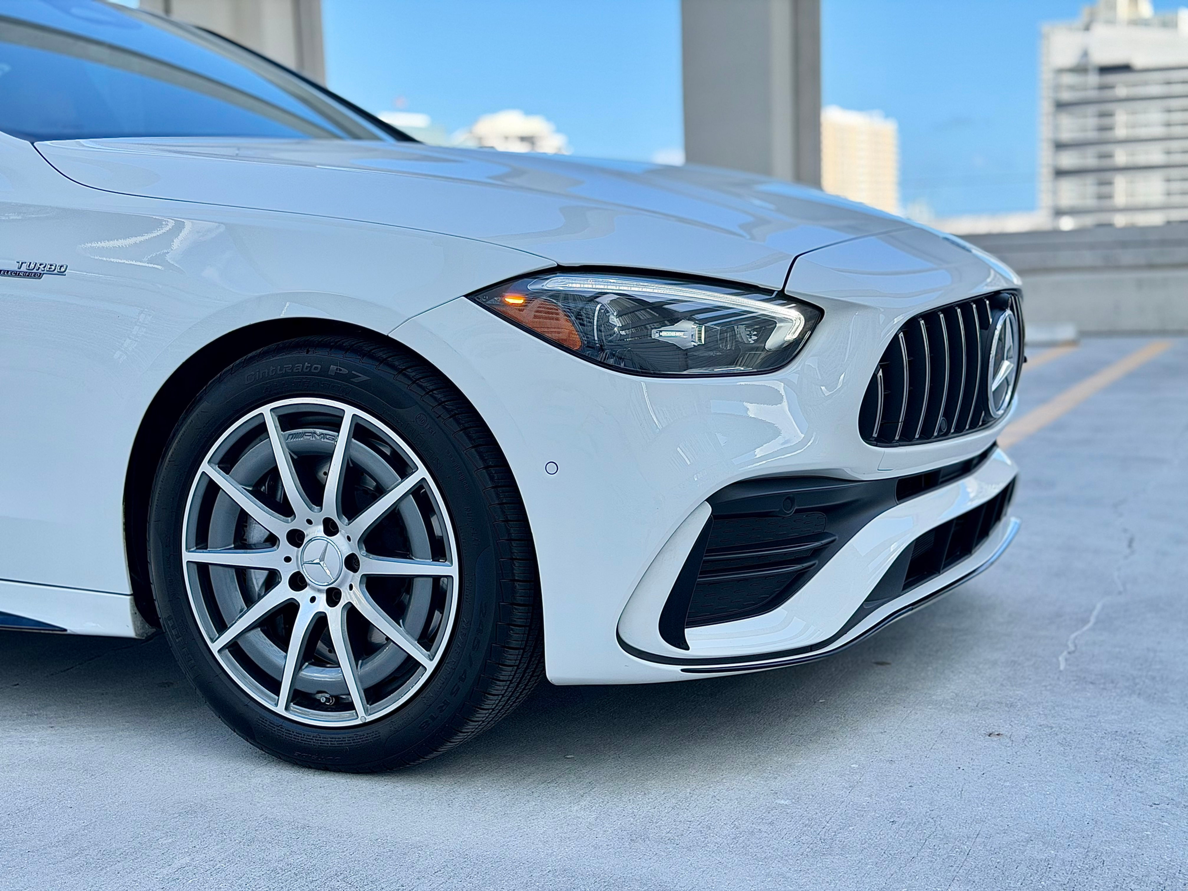 Mercedes-Benz C43 AMG White — photo 6