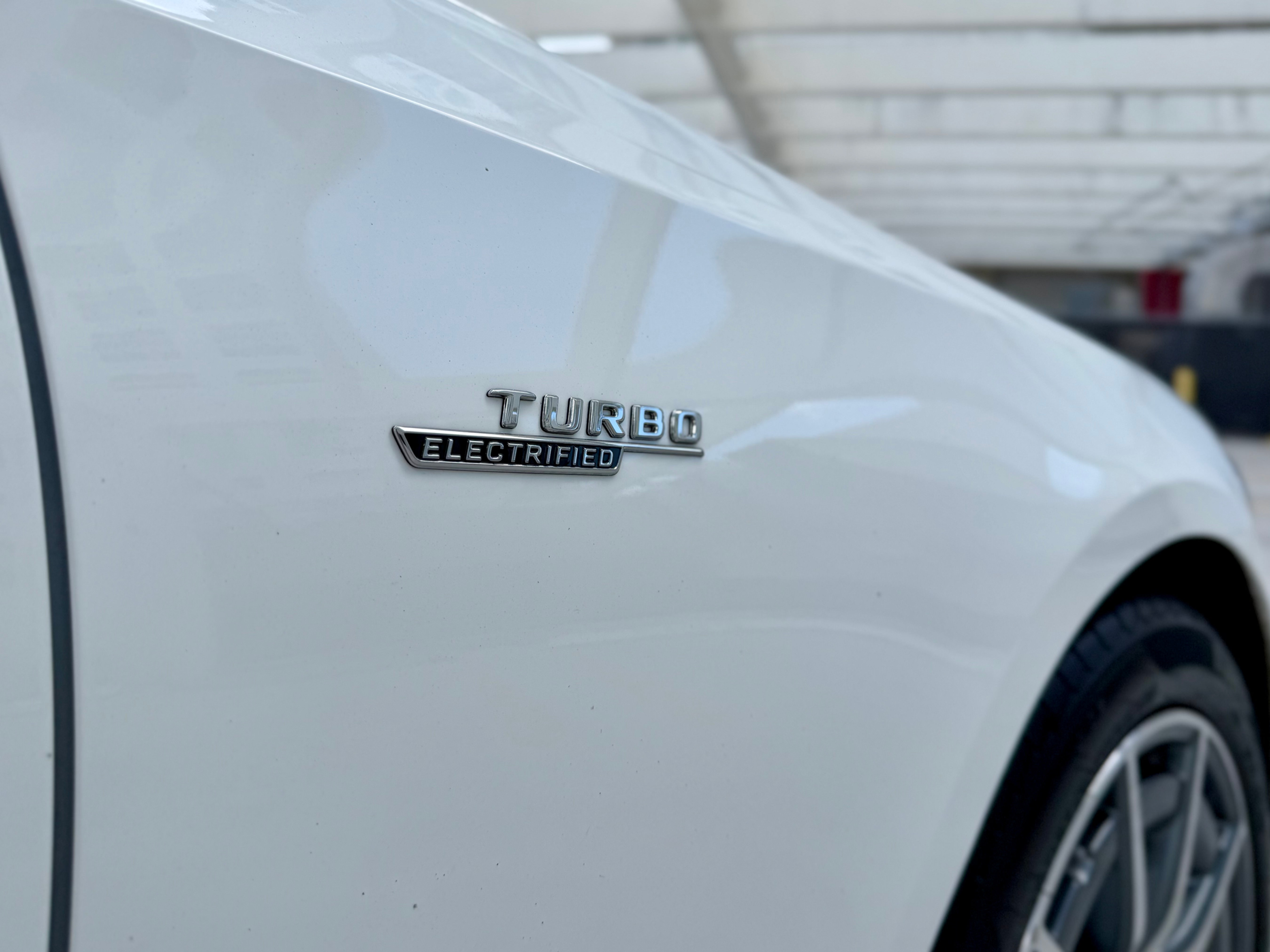 Mercedes-Benz C43 AMG White — interior dashboard