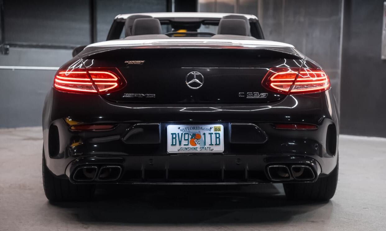 Mercedes-Benz C63 S AMG Grey 2020 — interior dashboard