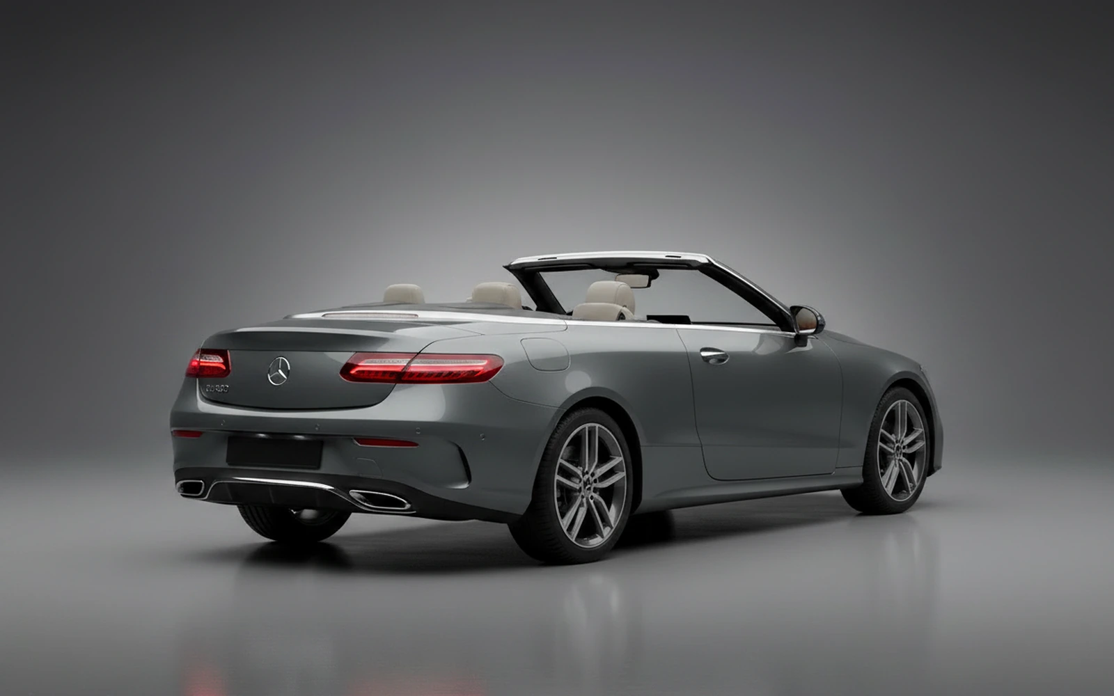 Mercedes-Benz E450 Convertible Gris 2023 — interior dashboard