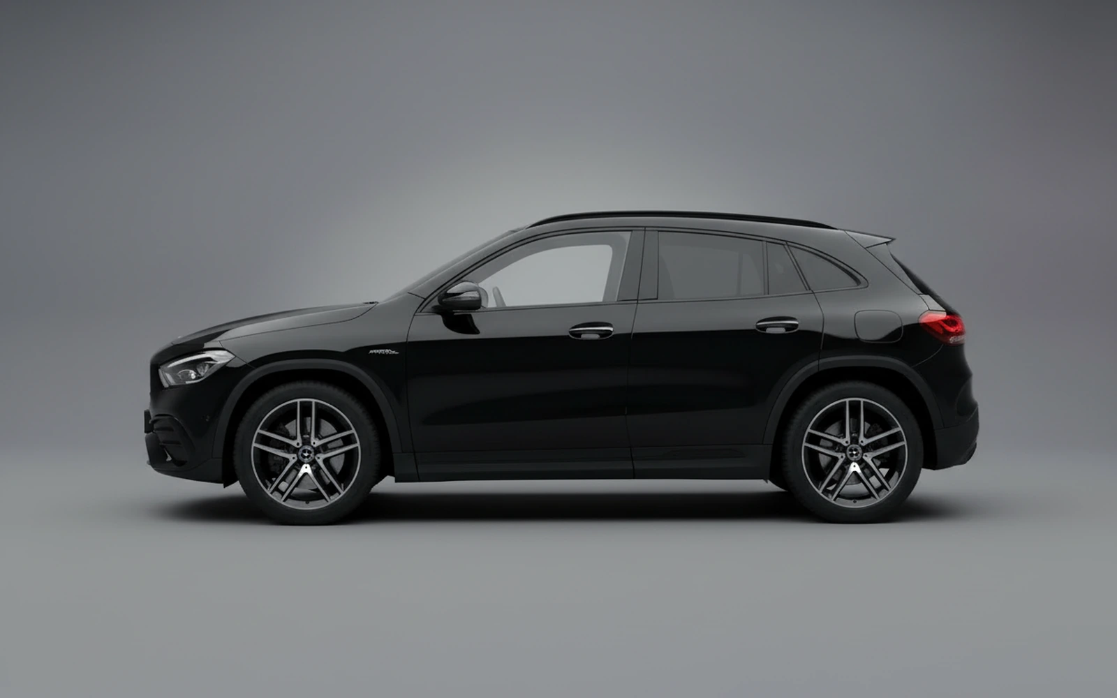 Mercedes-Benz GLA35 AMG Black 2025 — exterior rear view