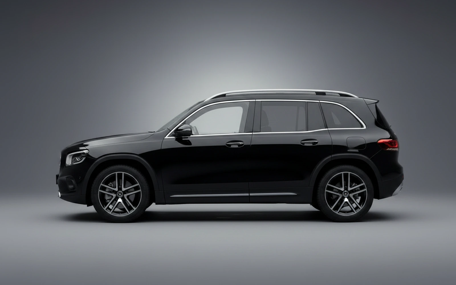 Mercedes-Benz Glb 250 Negro 2023 — exterior rear view
