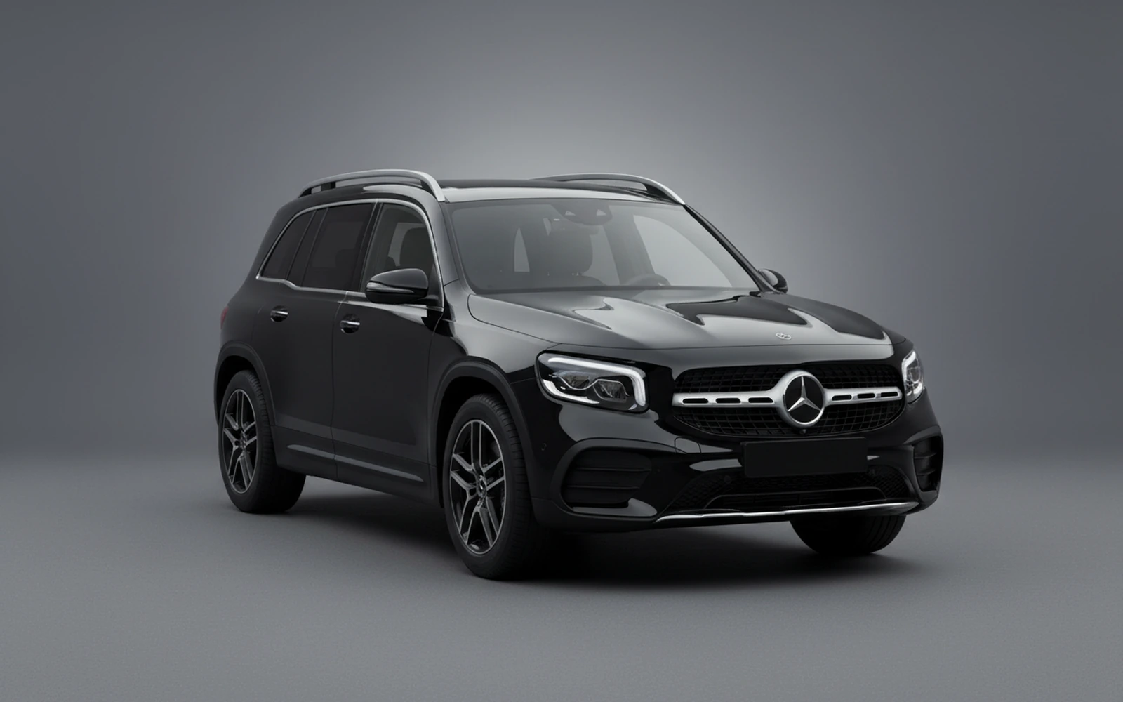 Mercedes-Benz Glb Negro 2024 for rent in Miami — exterior front view
