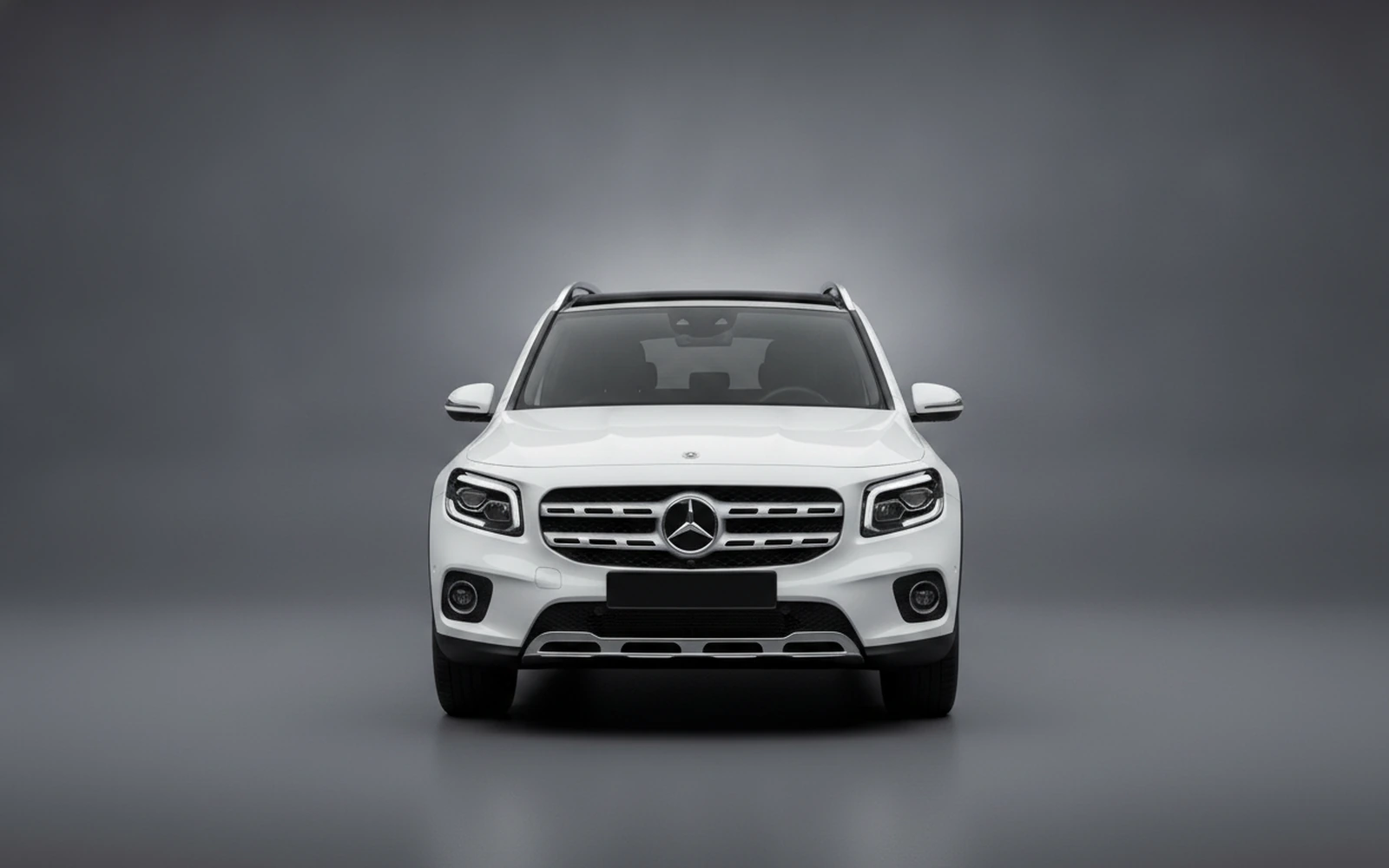 Mercedes-Benz Glb 250 White 2023 — exterior side view