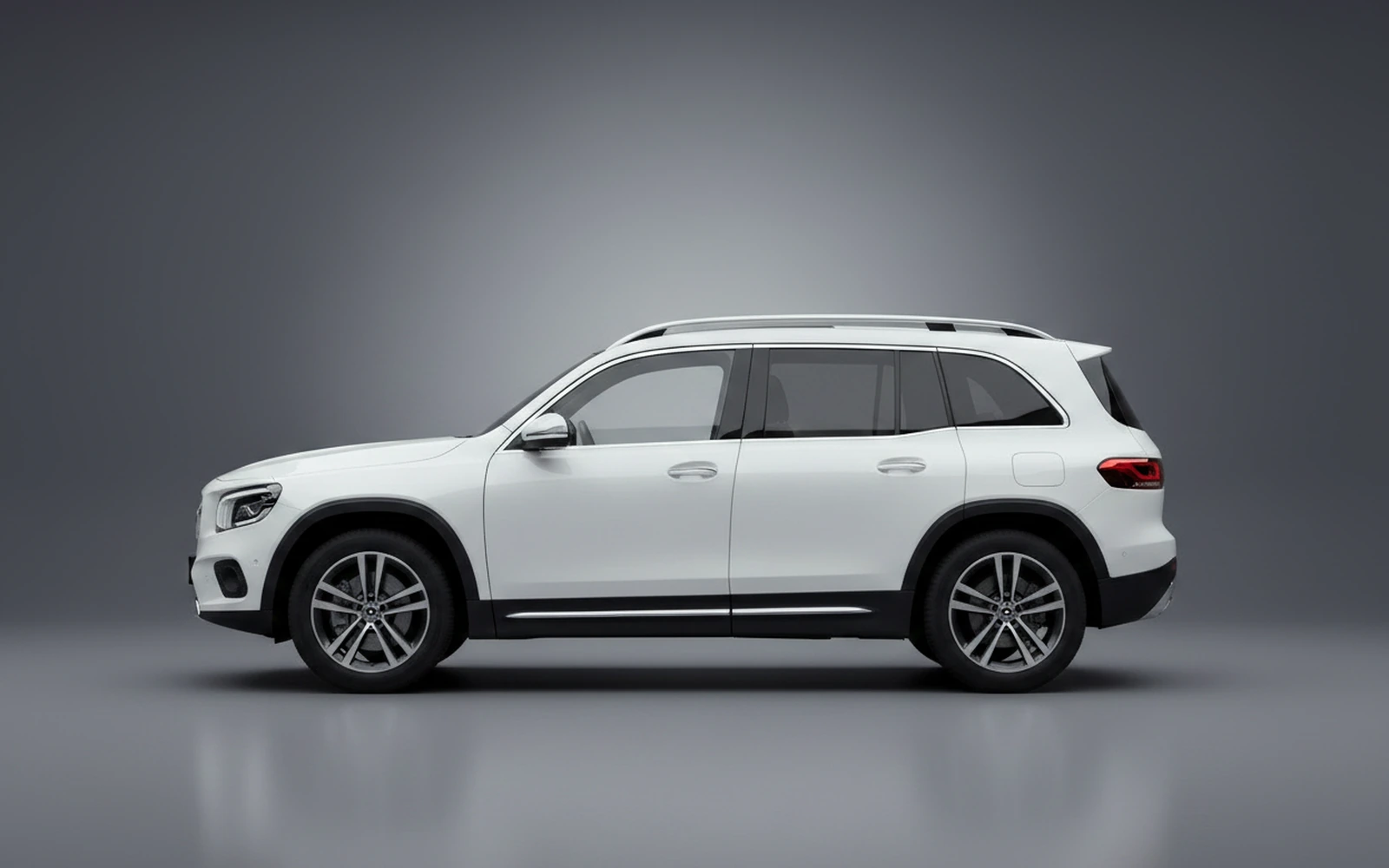 Mercedes-Benz Glb White 2025 — exterior rear view