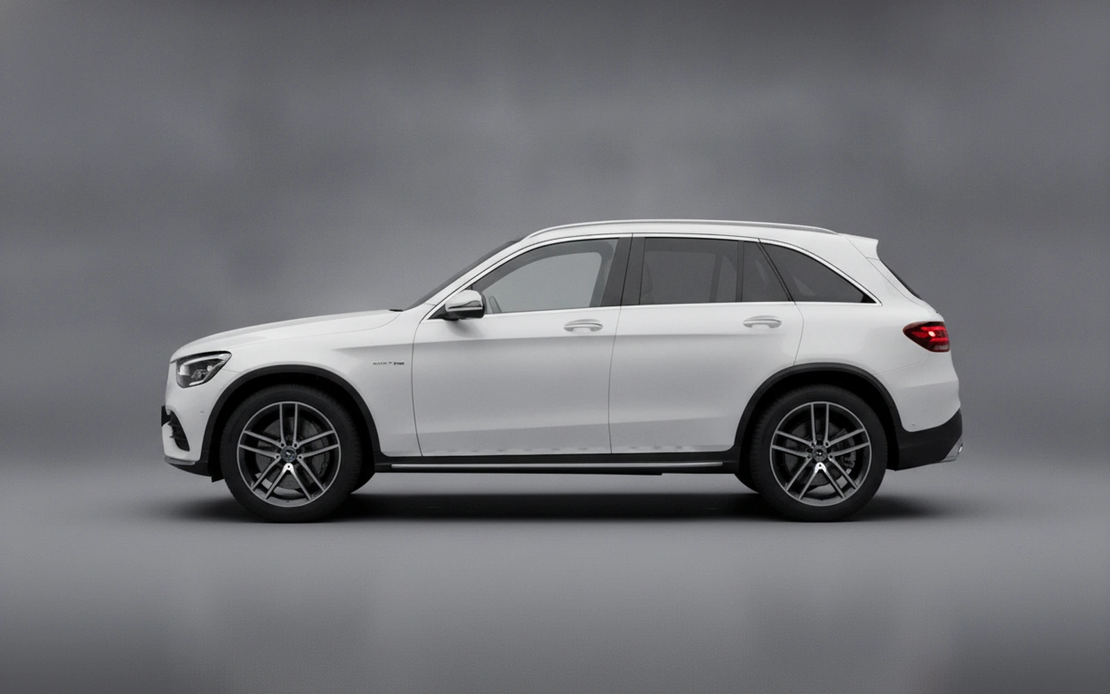 Mercedes-Benz GLC43 AMG Yellow Blanco 2022 — exterior rear view